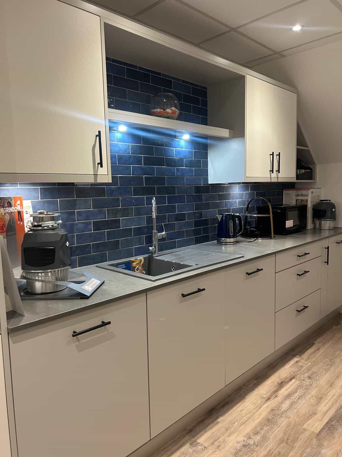 British Matt white slab light grey/white kitchen
